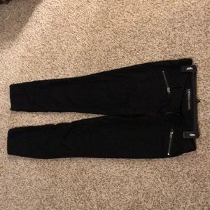 Soft, Black Express Ankle Legging Pants